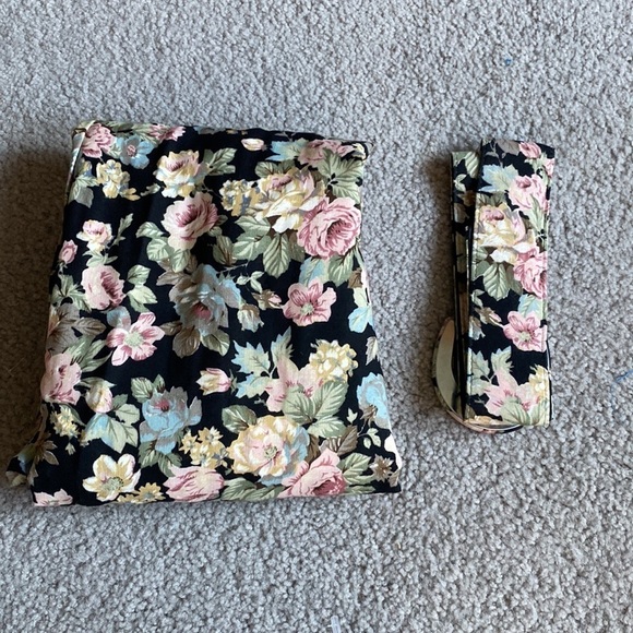 Vintage Michael K & Company Floral Print high waisted skirt size large - Picture 7 of 8